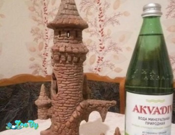 Замок в аквариум