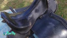 Офицерское седло в хорошем состоянии